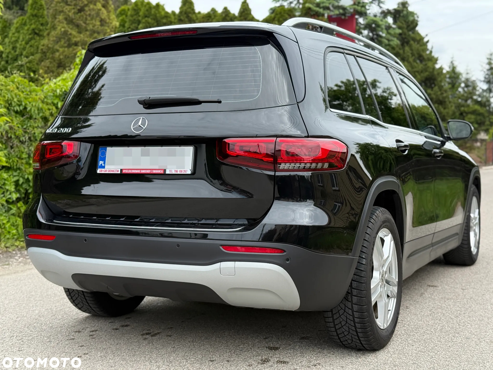 Mercedes-Benz GLB 200 7G-DCT - 4