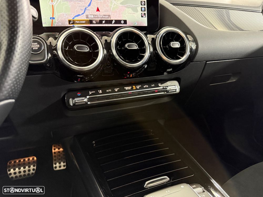 Mercedes-Benz GLA 250 e 8G-DCT AMG Line - 25