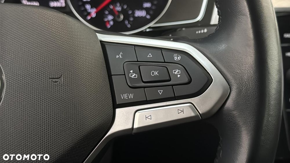 Volkswagen Passat 2.0 TDI EVO Business DSG - 29