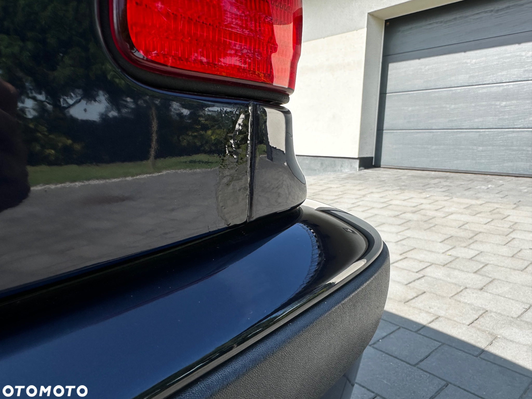 BMW Seria 3 318i Cabriolet - 31