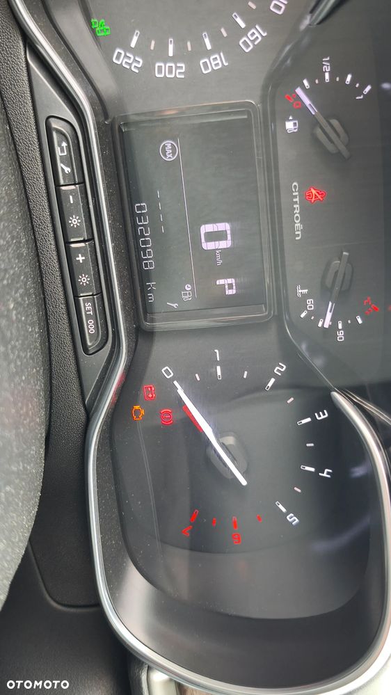 Citroën C3 1.2 PureTech GPF Shine S&S EAT6 - 22