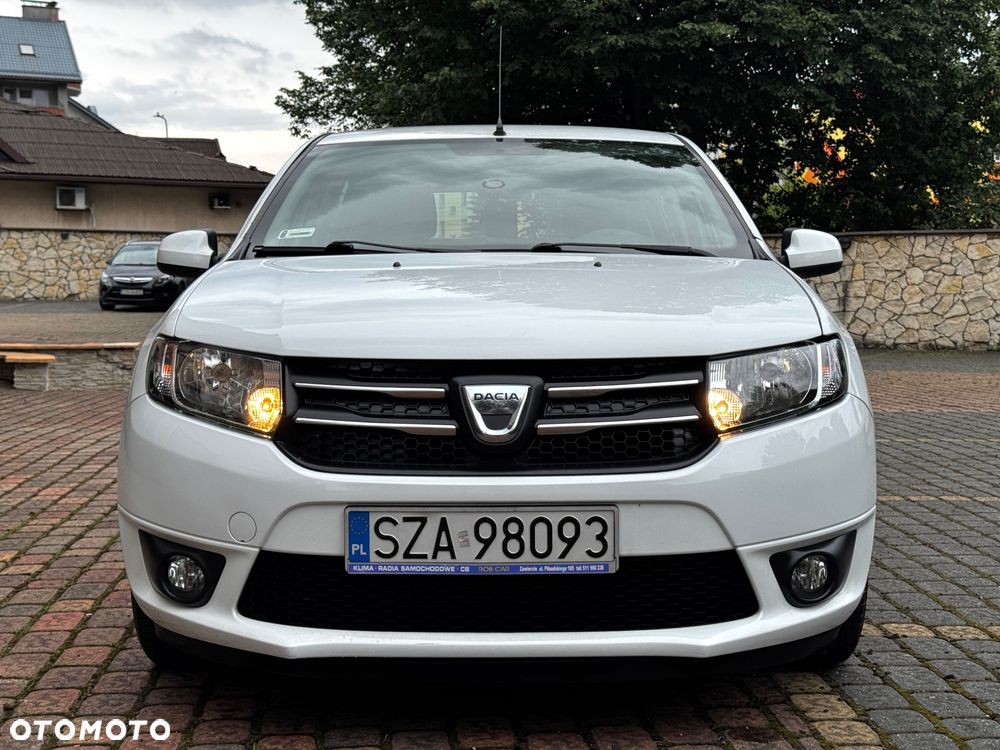 Dacia Sandero 1.2 16V Laureate - 3