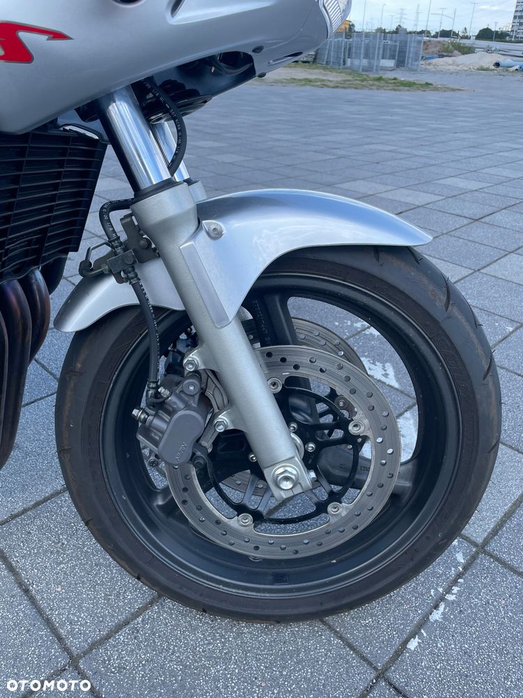 Honda Hornet - 19