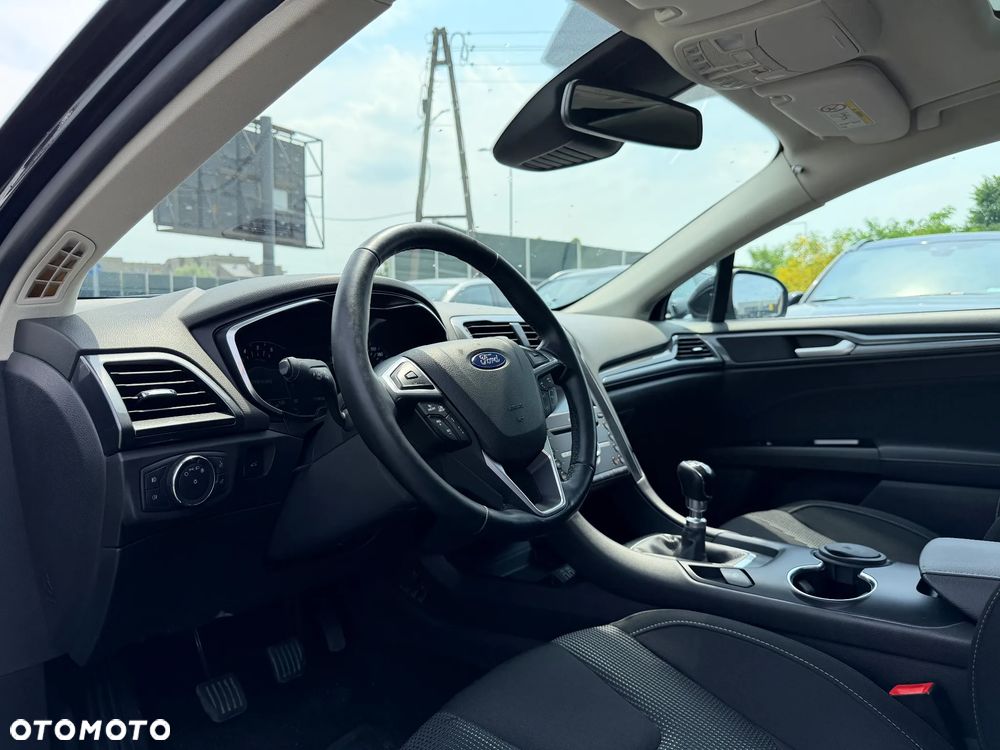 Ford Mondeo 2.0 EcoBlue Titanium - 13