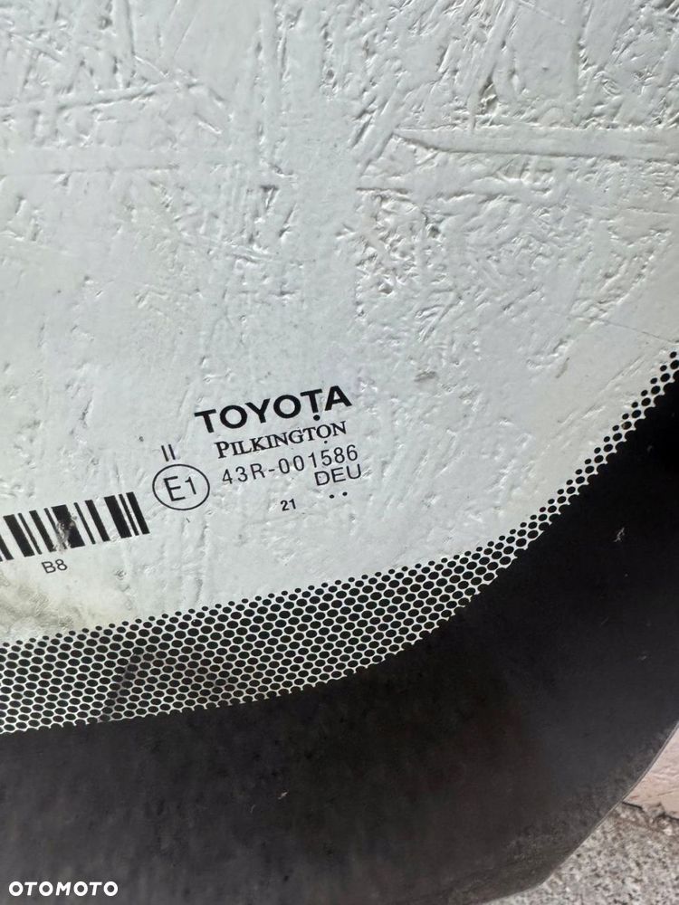 szyba czołowa przód toyota yaris cross kross w-wa 2021 - 5