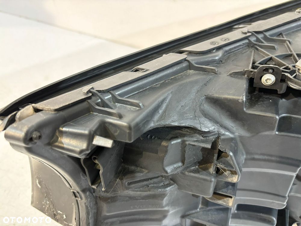 BMW 7 G11 / G12 Lampa przednia Laser Prawa - 15248 - 8