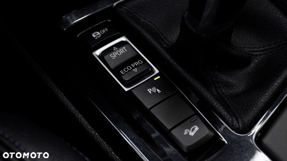 BMW X1 xDrive20i M Sport - 25