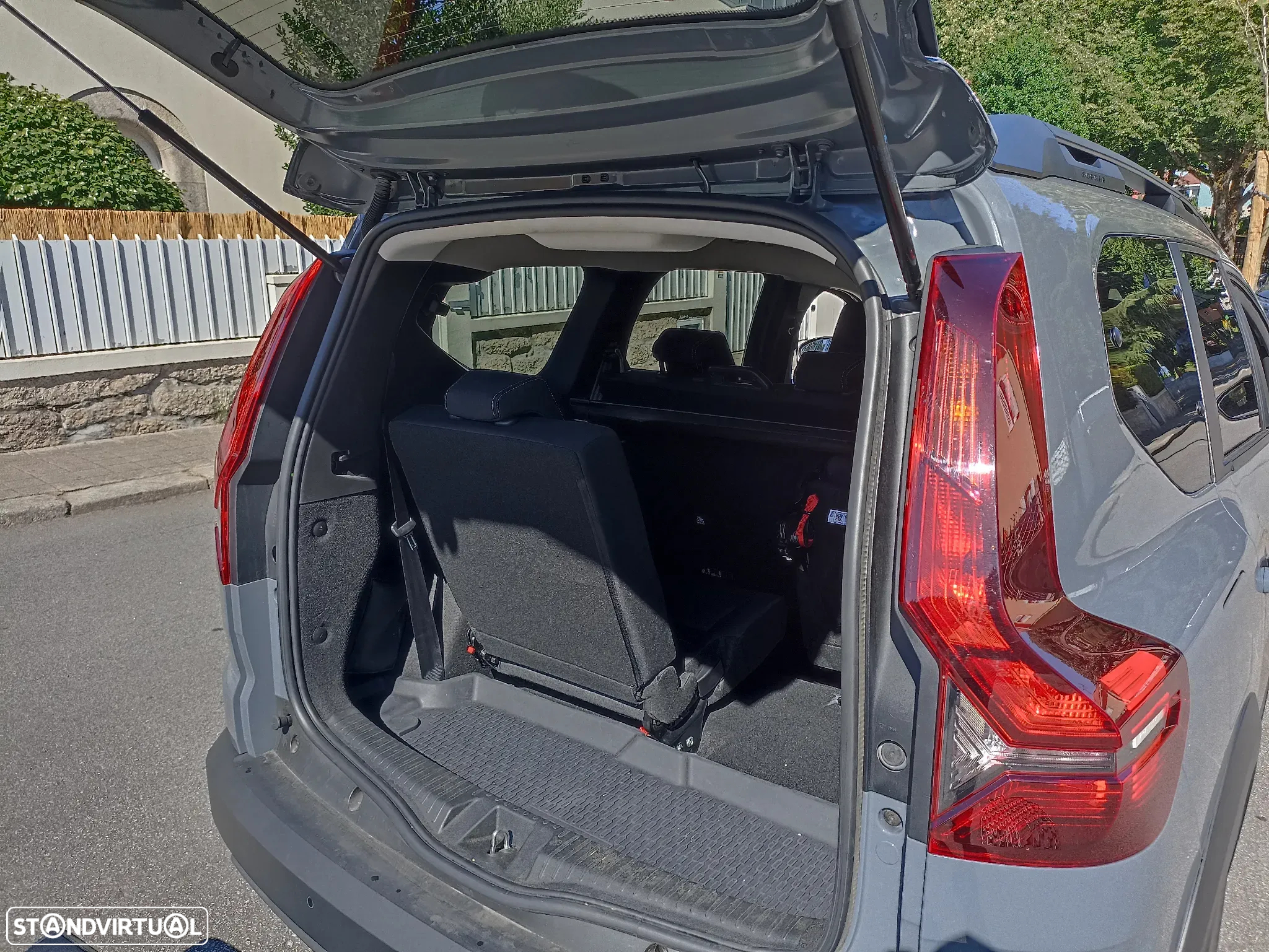 Dacia Jogger - 12