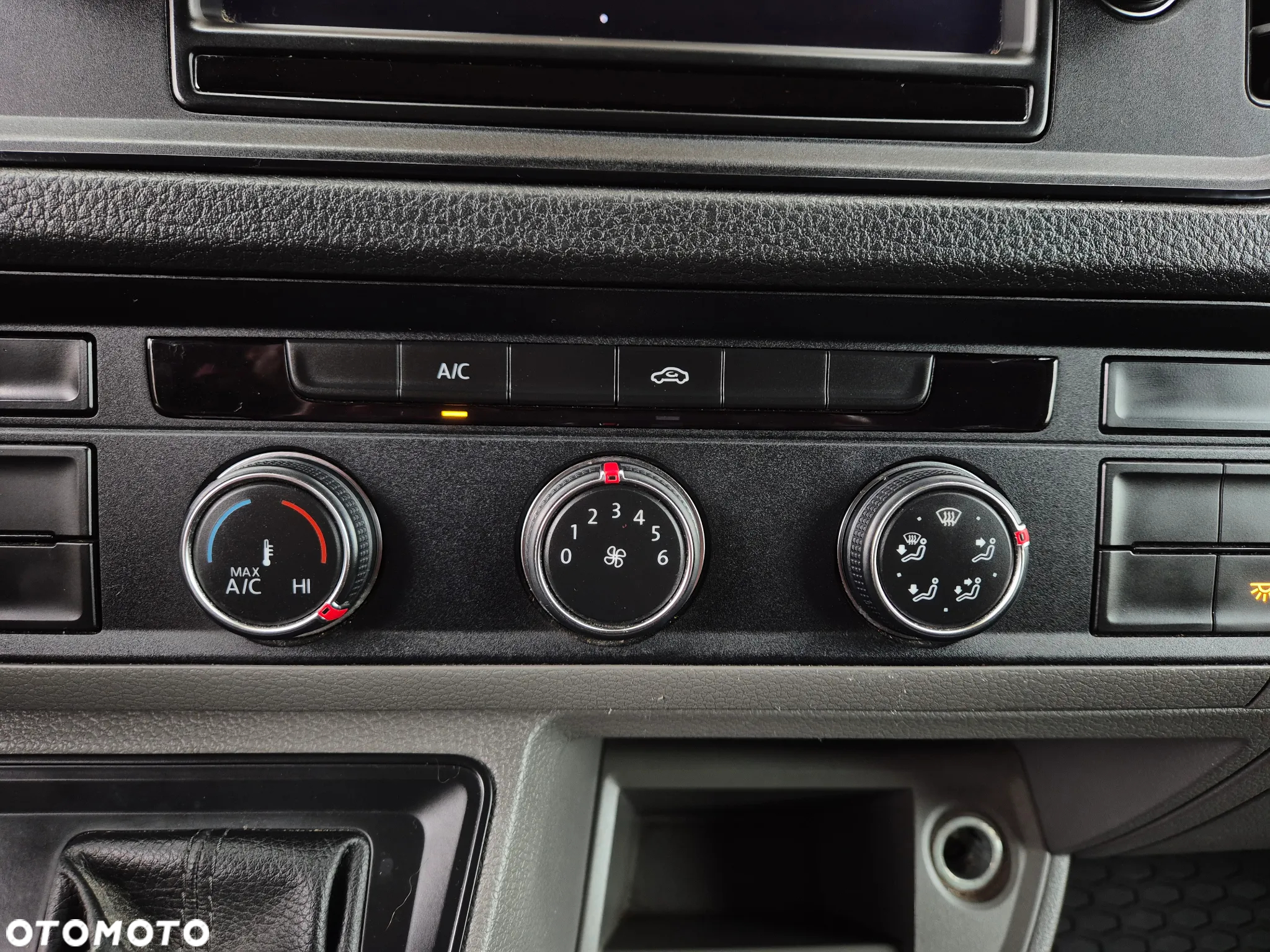 Volkswagen CRAFTER - 12