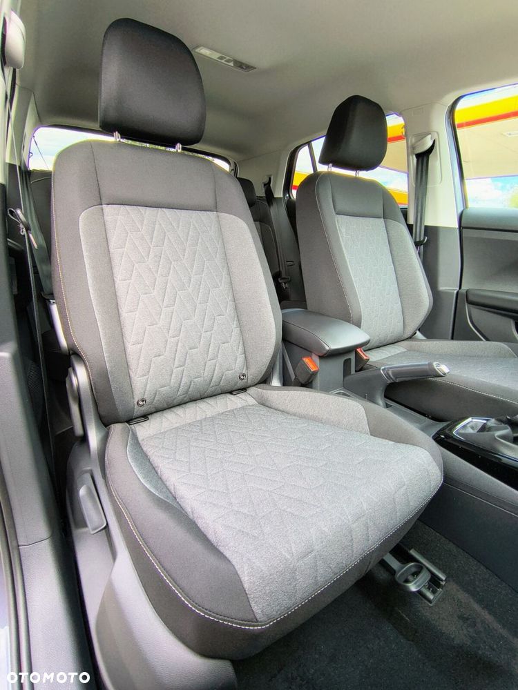 Volkswagen T-Cross - 11