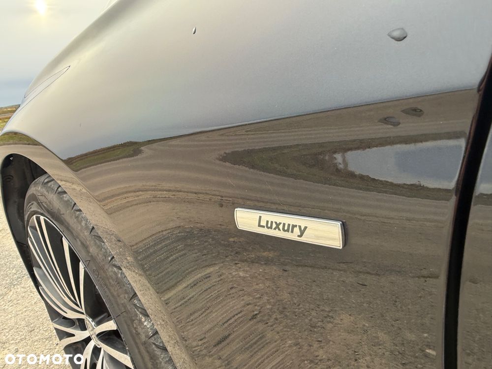 BMW Seria 3 318d Luxury Line - 15