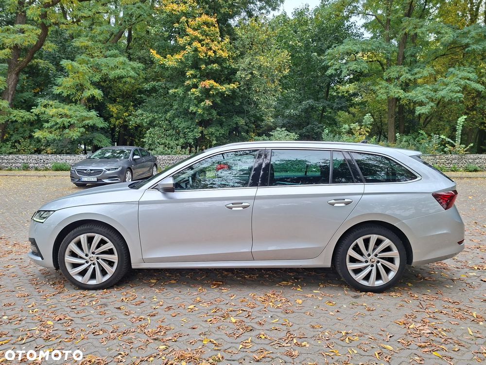 Skoda Octavia 2.0 TDI Style DSG - 1