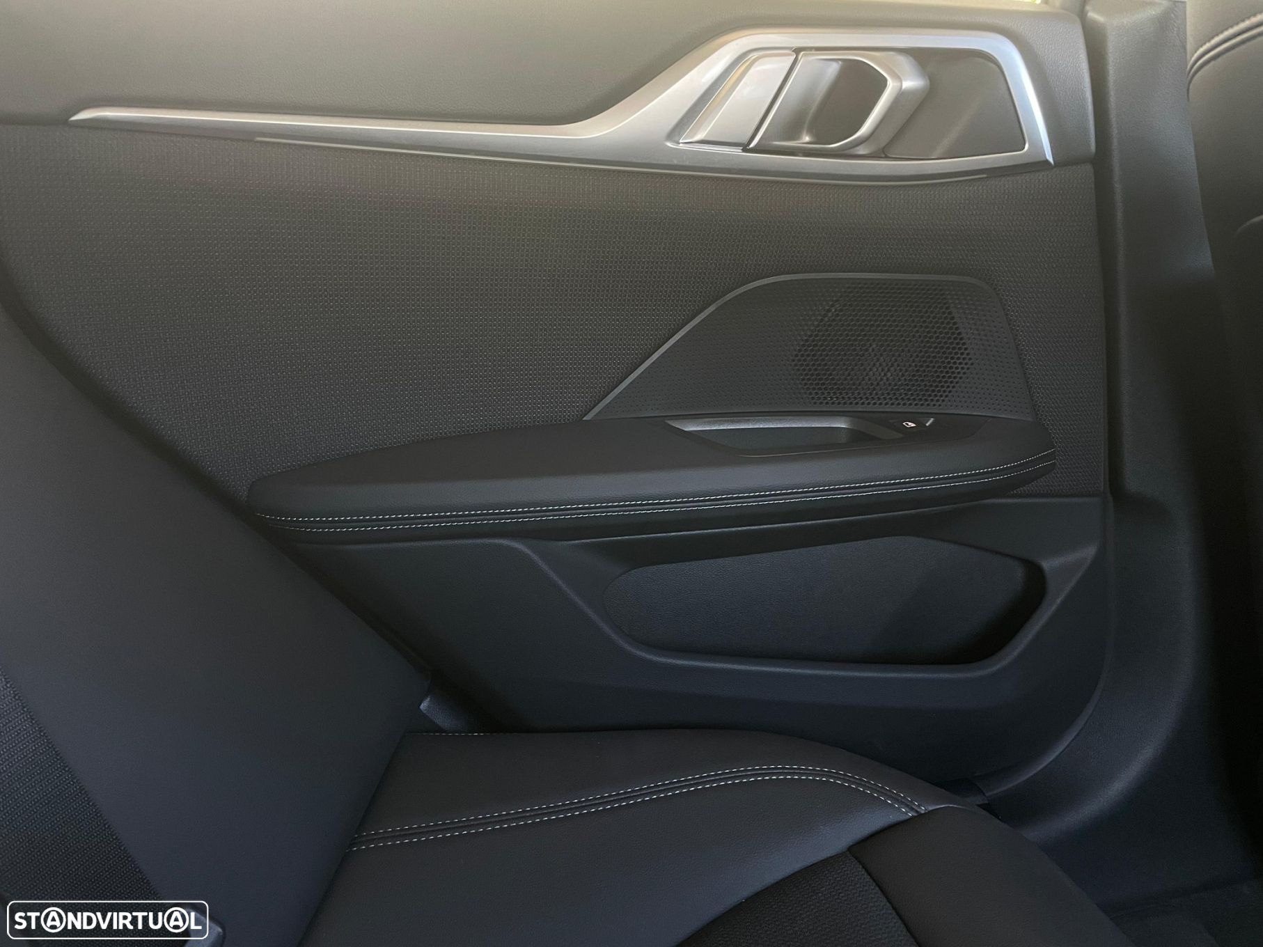 BMW i4 eDrive40 Desportiva M - 12