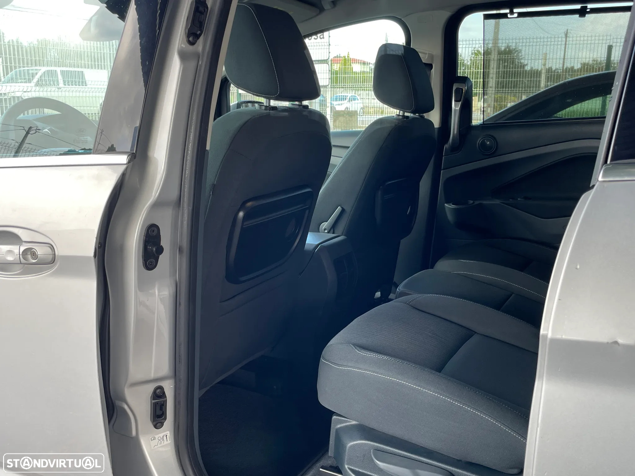 Ford Grand C-Max 1.6 TDCi Titanium Edition S/S - 15