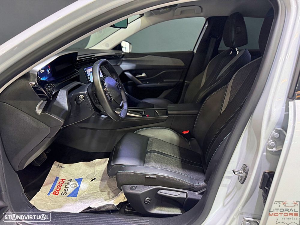 Peugeot 308 SW 1.2 PureTech Allure Pack EAT8 - 14