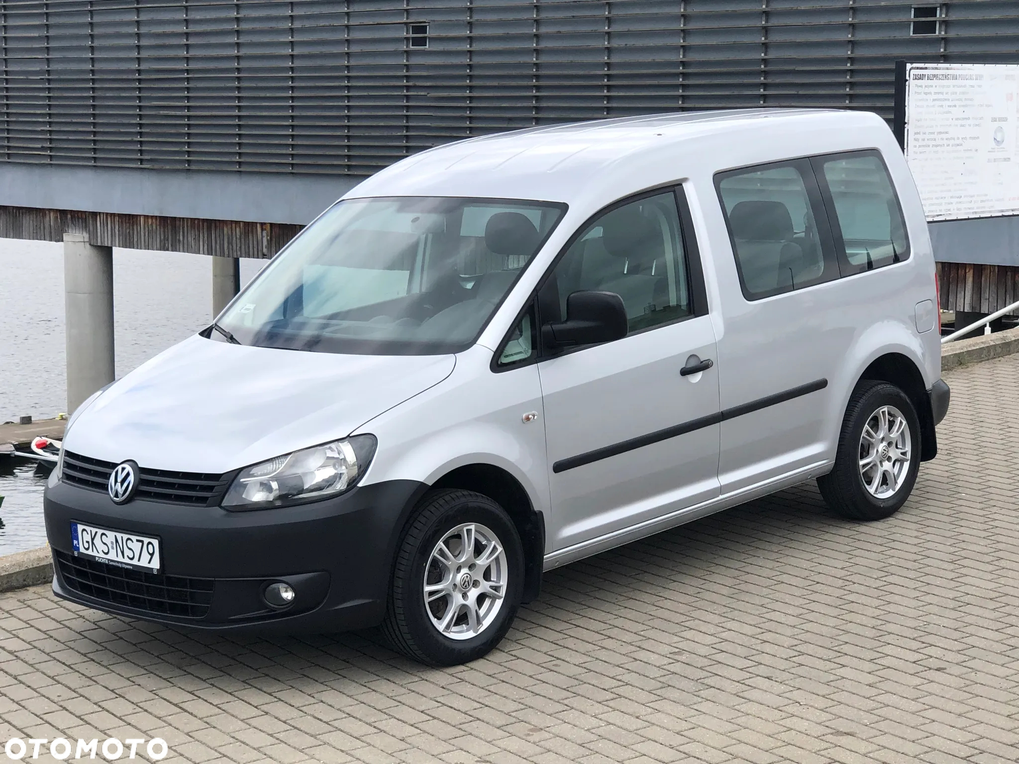 Volkswagen Caddy - 10