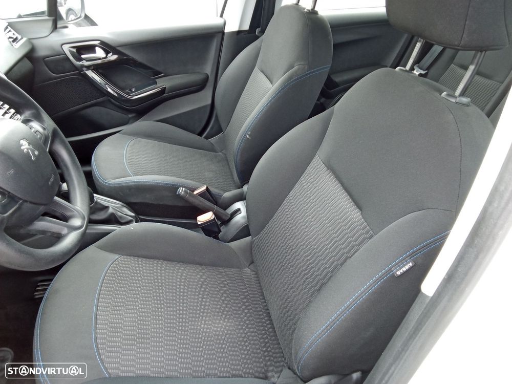 Peugeot 208 1.5 BlueHDi Active - 12