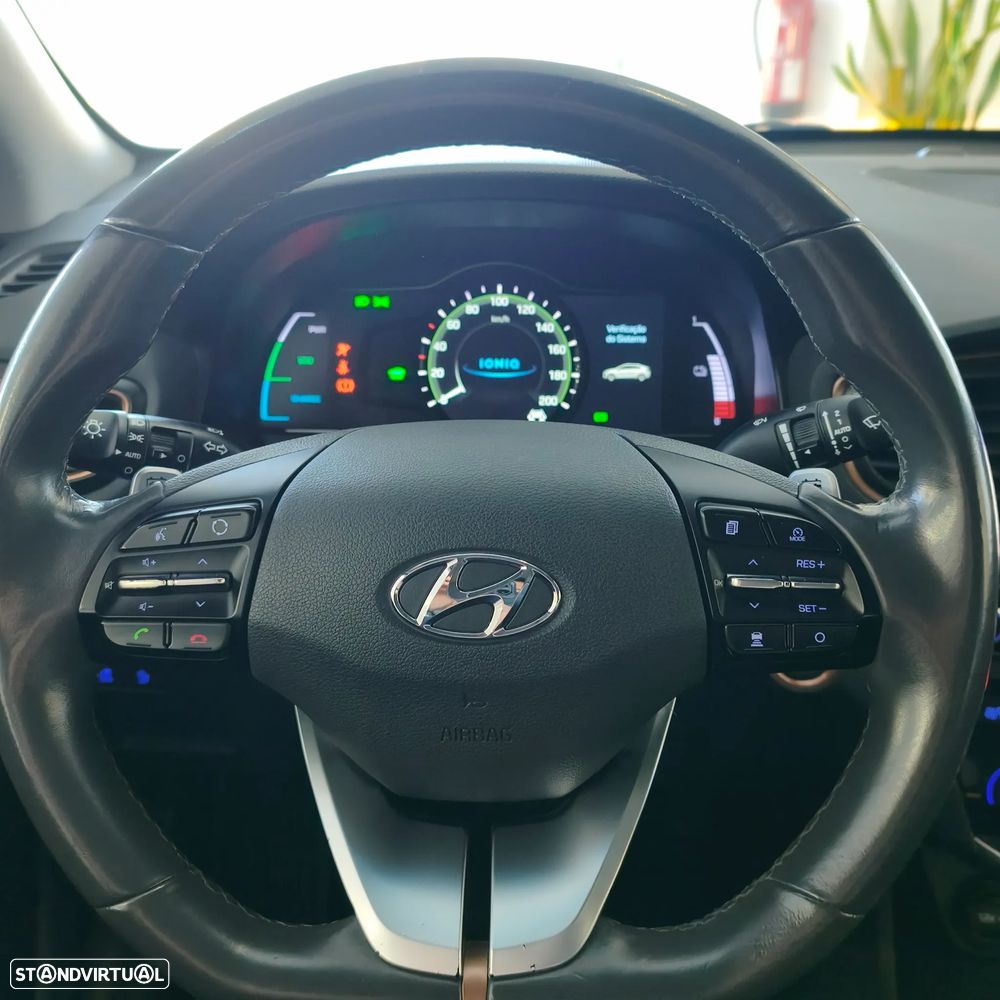 Hyundai Ioniq 28kWh Eletric Tech - 11