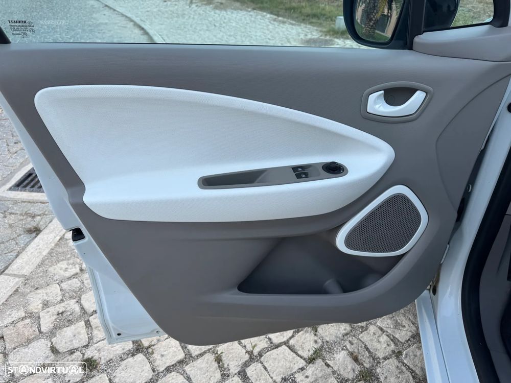 Renault Zoe (c/ Bateria) 22 kwh Life - 19