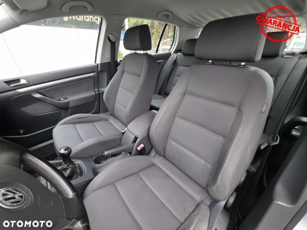 Volkswagen Golf - 18