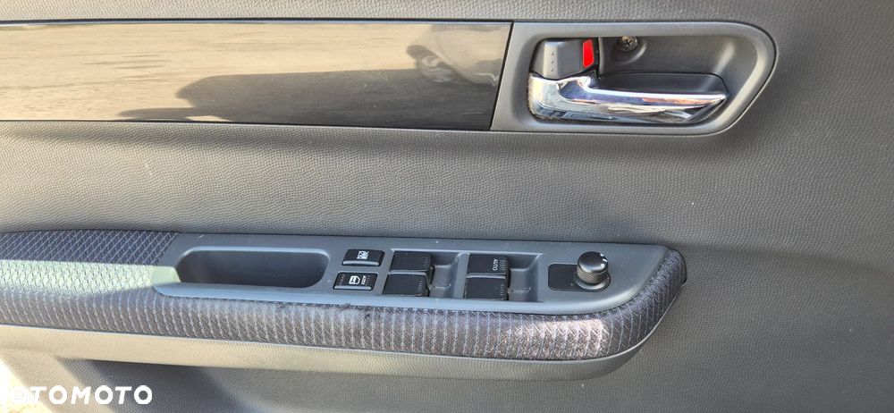 Suzuki Swift - 9