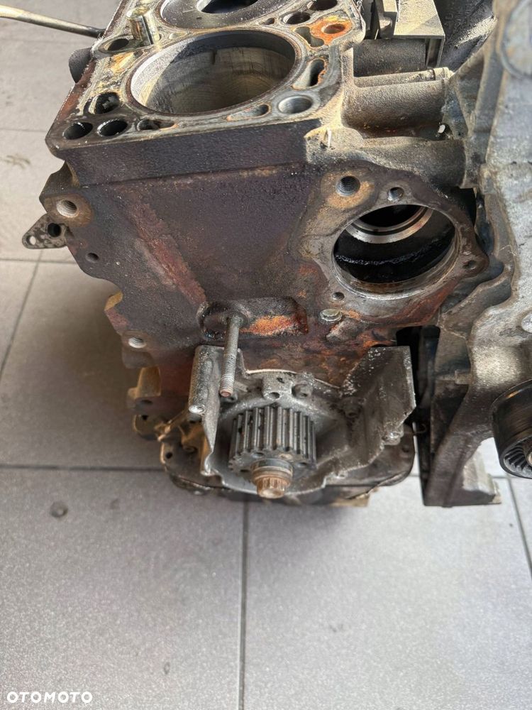 BLOK SILNIKA Z WAŁEM 2.0 TDI BSY 03G021AB VW AUDI SEAT SKODA MITSUBISHI - 6