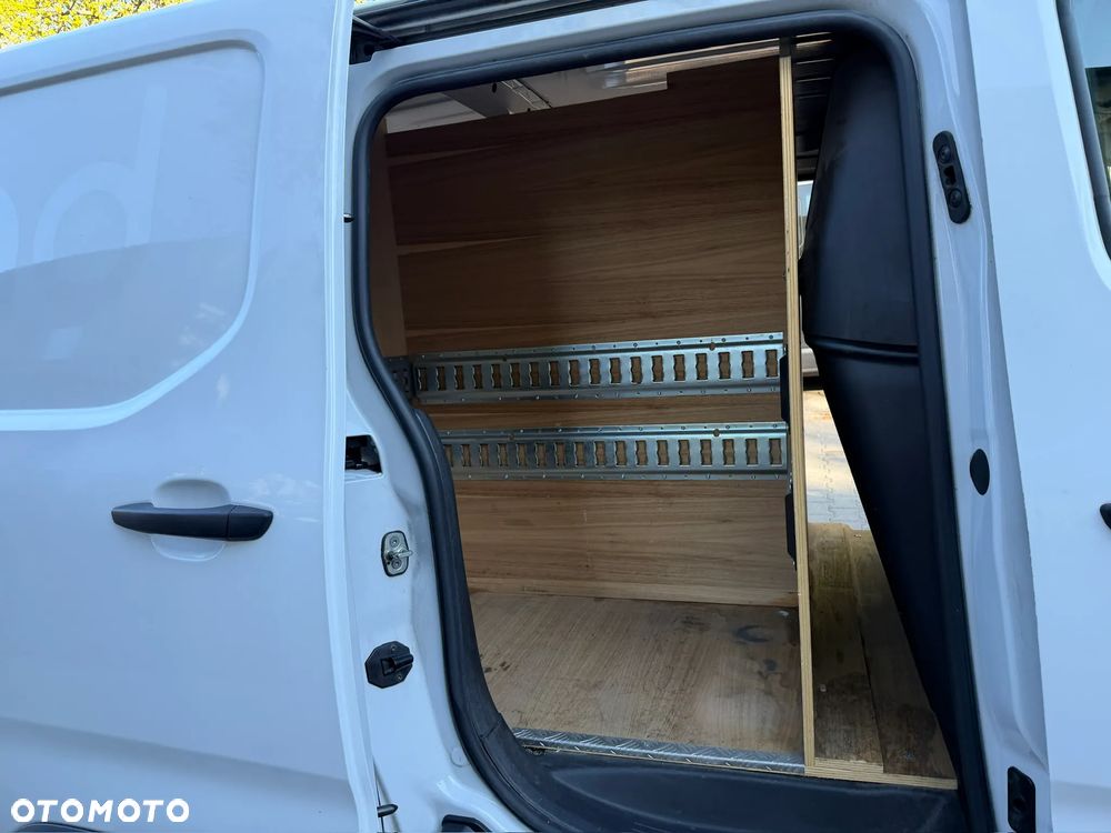 Citroën BERLINGO - 29