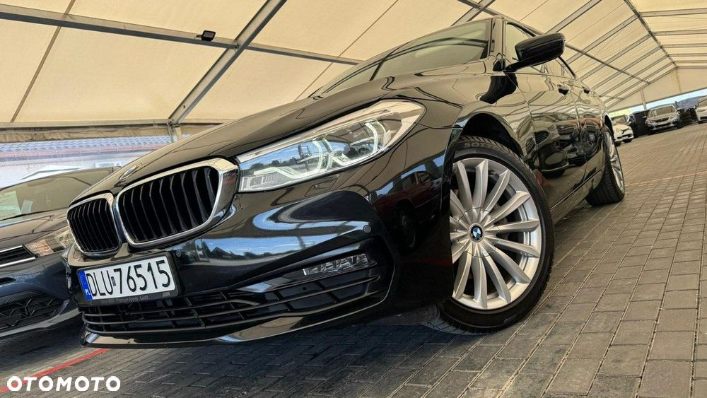 BMW 6GT - 5