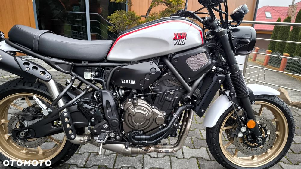 Yamaha XSR - 22