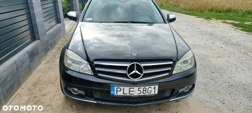 Mercedes-Benz Klasa C 200 CDI BlueEff Avantgarde - 5