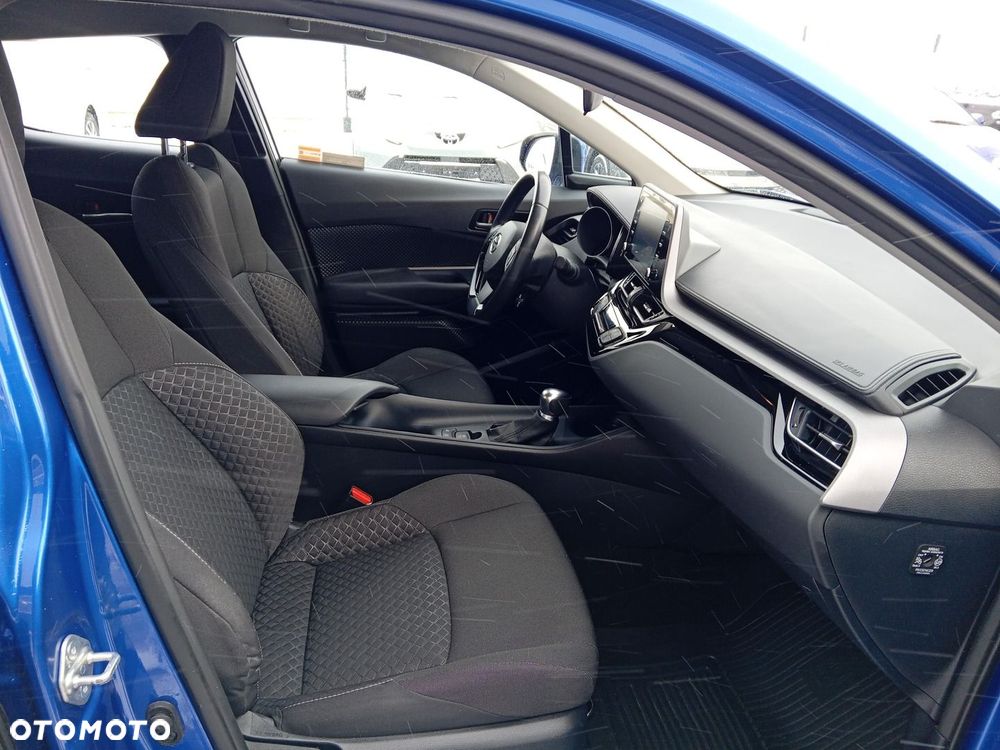 Toyota C-HR - 10