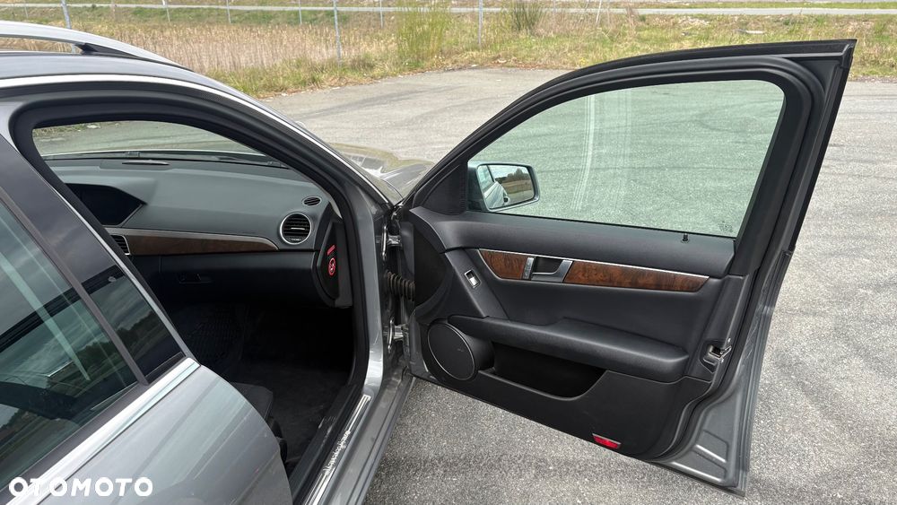 Mercedes-Benz Klasa C - 13