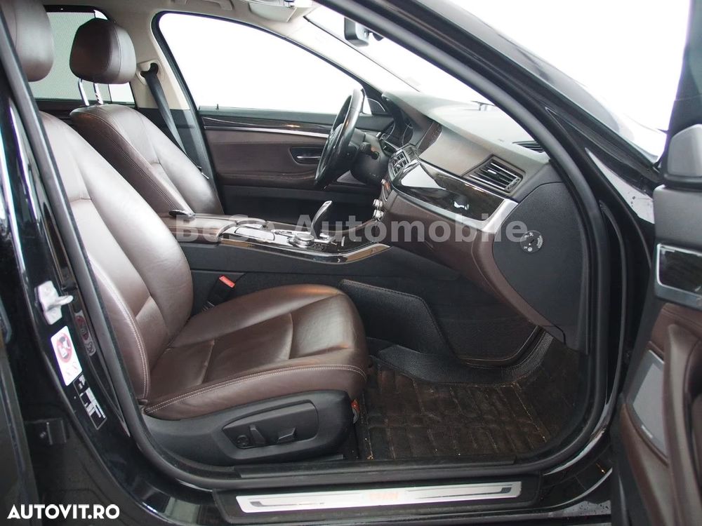 BMW Seria 5 530d xDrive Sport-Aut. Luxury Line - 13