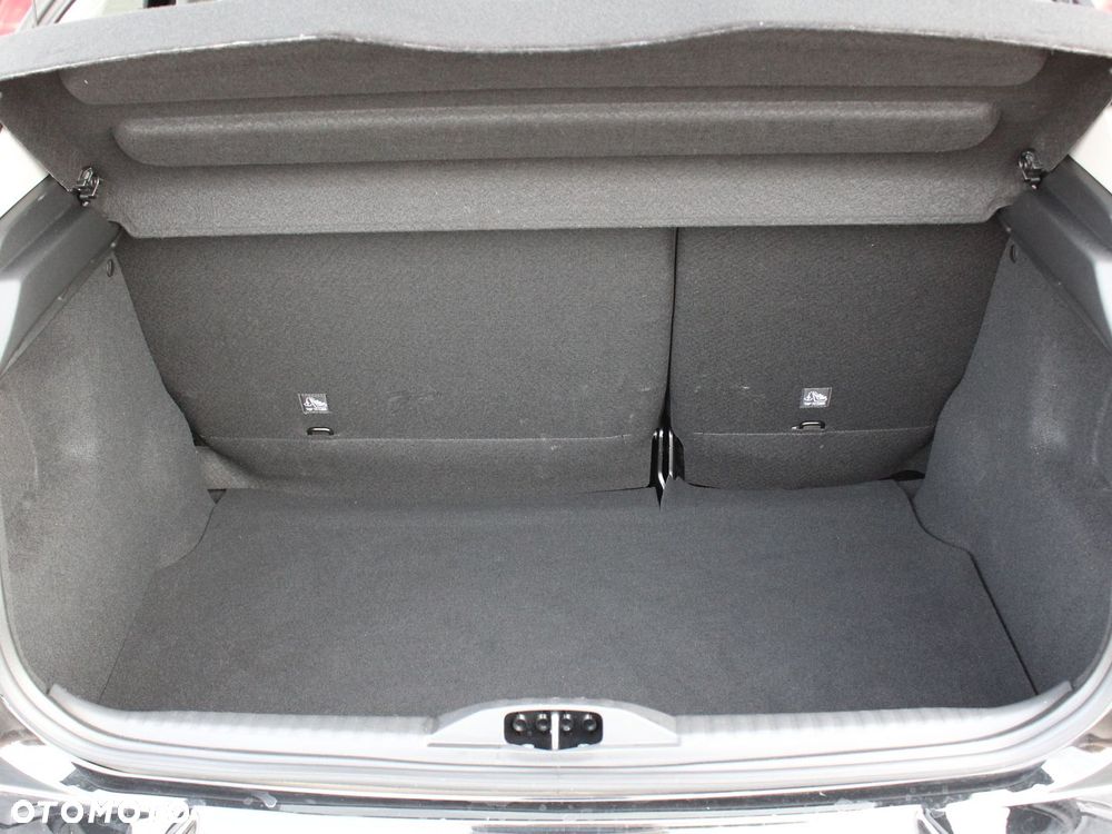 Citroën C3 1.2 PureTech Shine EAT6 - 19