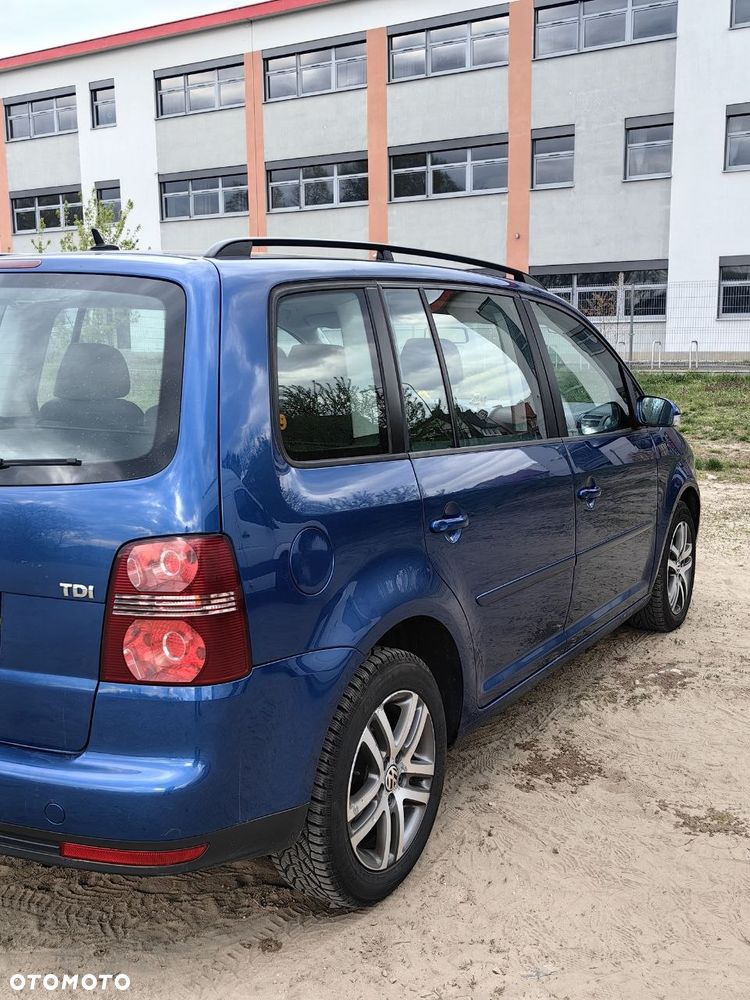 Volkswagen Touran 1.9 TDI - 4