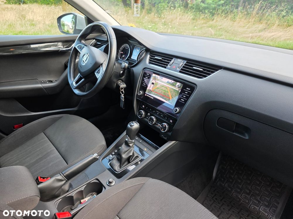Skoda Octavia - 8