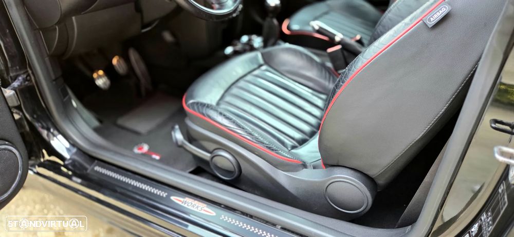 MINI 3 Portas John Cooper Works - 7