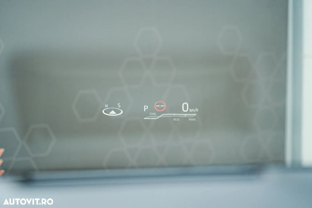 Toyota Corolla 2.0 HSD Exclusive Plus GR Sport Bi-Tone - 20