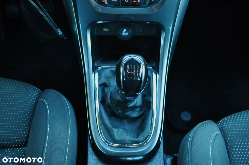 Opel Astra 2.0 CDTI Style - 27
