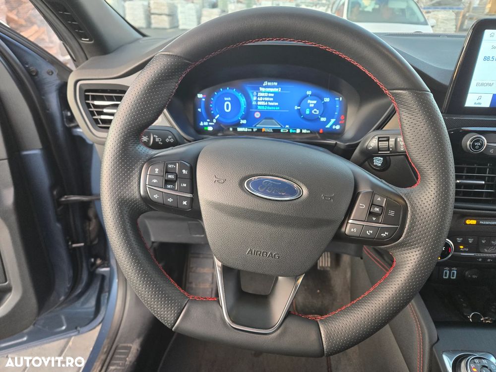 Ford Kuga 2.5 Duratec PHEV ST-LINE X - 21