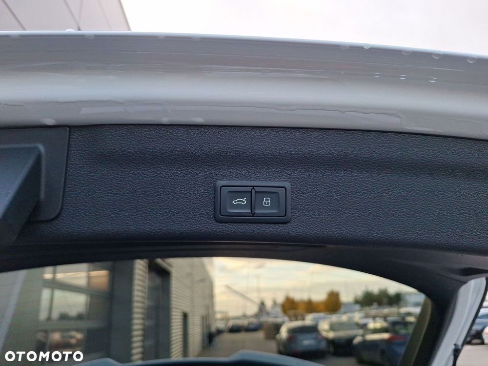 Audi A6 Avant 50 TFSI e PHEV Quattro S Line S tronic - 32