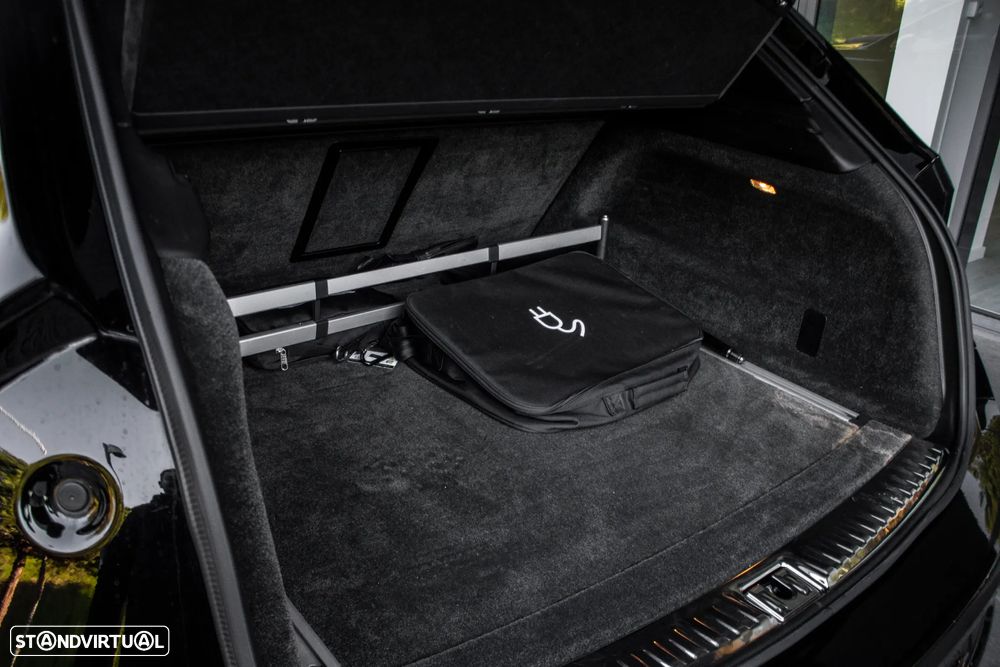 Bentley Bentayga Hybrid - 41