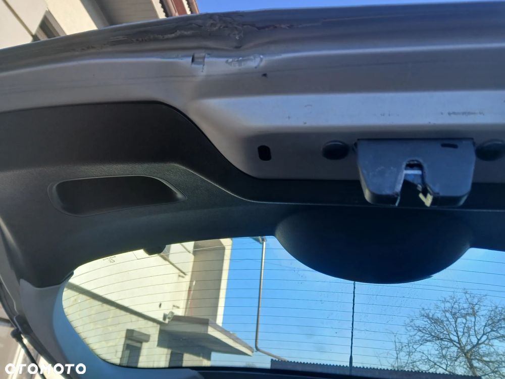 Peugeot 207 110 Sport - 8