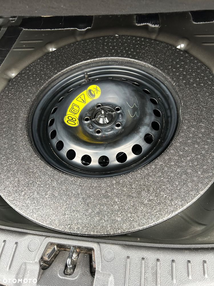 Ford Focus 1.0 EcoBoost Start-Stopp-System TITANIUM STYLE - 34