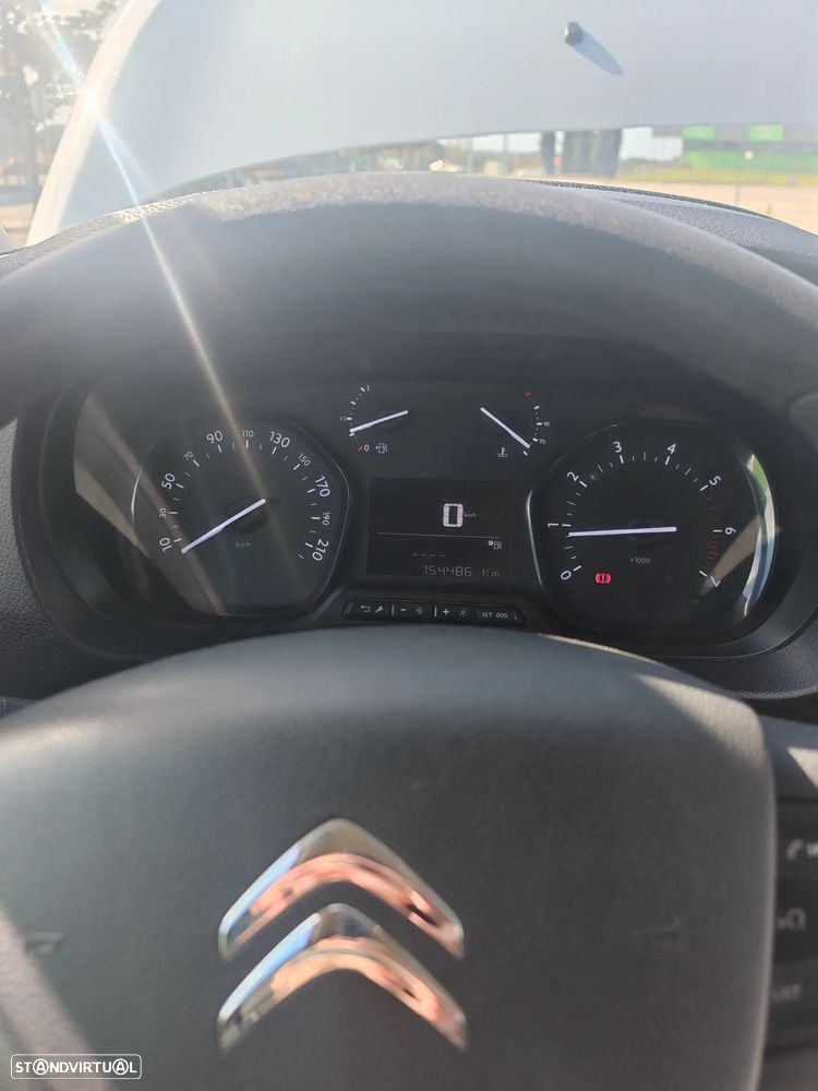 Citroën Jumpy XL - 14