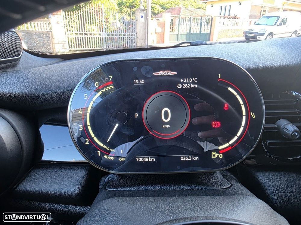 MINI 3 Portas John Cooper Works Auto Desportiva - 12