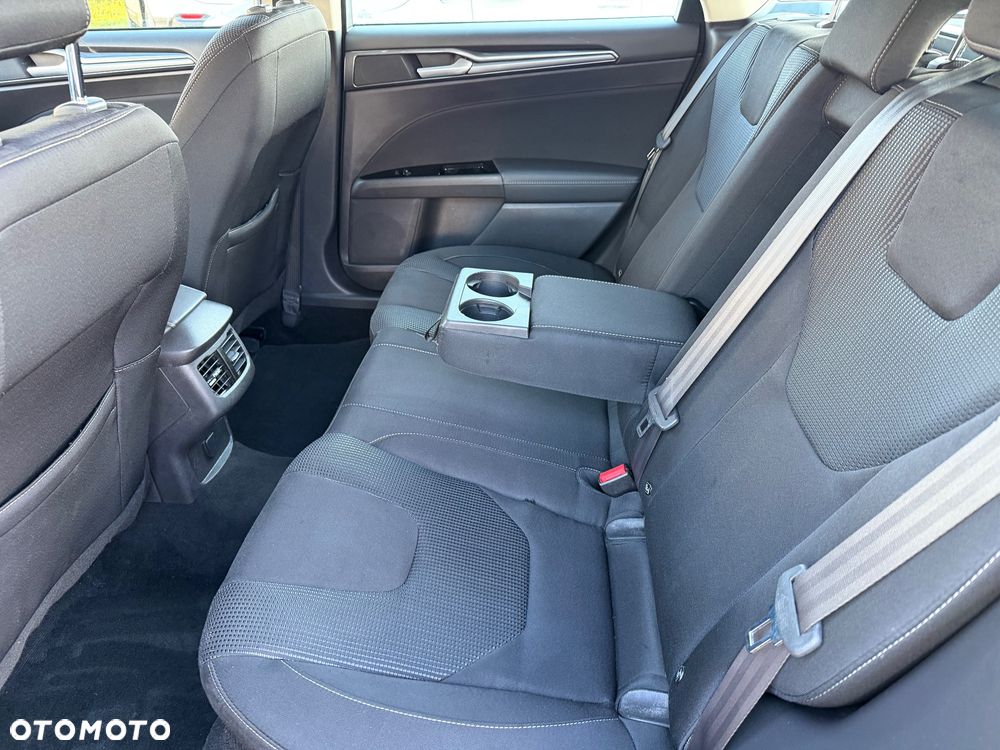 Ford Mondeo - 6