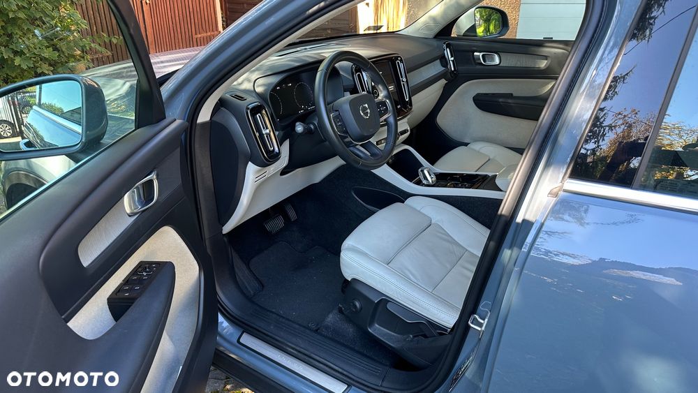 Volvo XC 40 T3 Inscription - 4