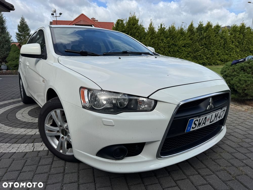 Mitsubishi Lancer - 1