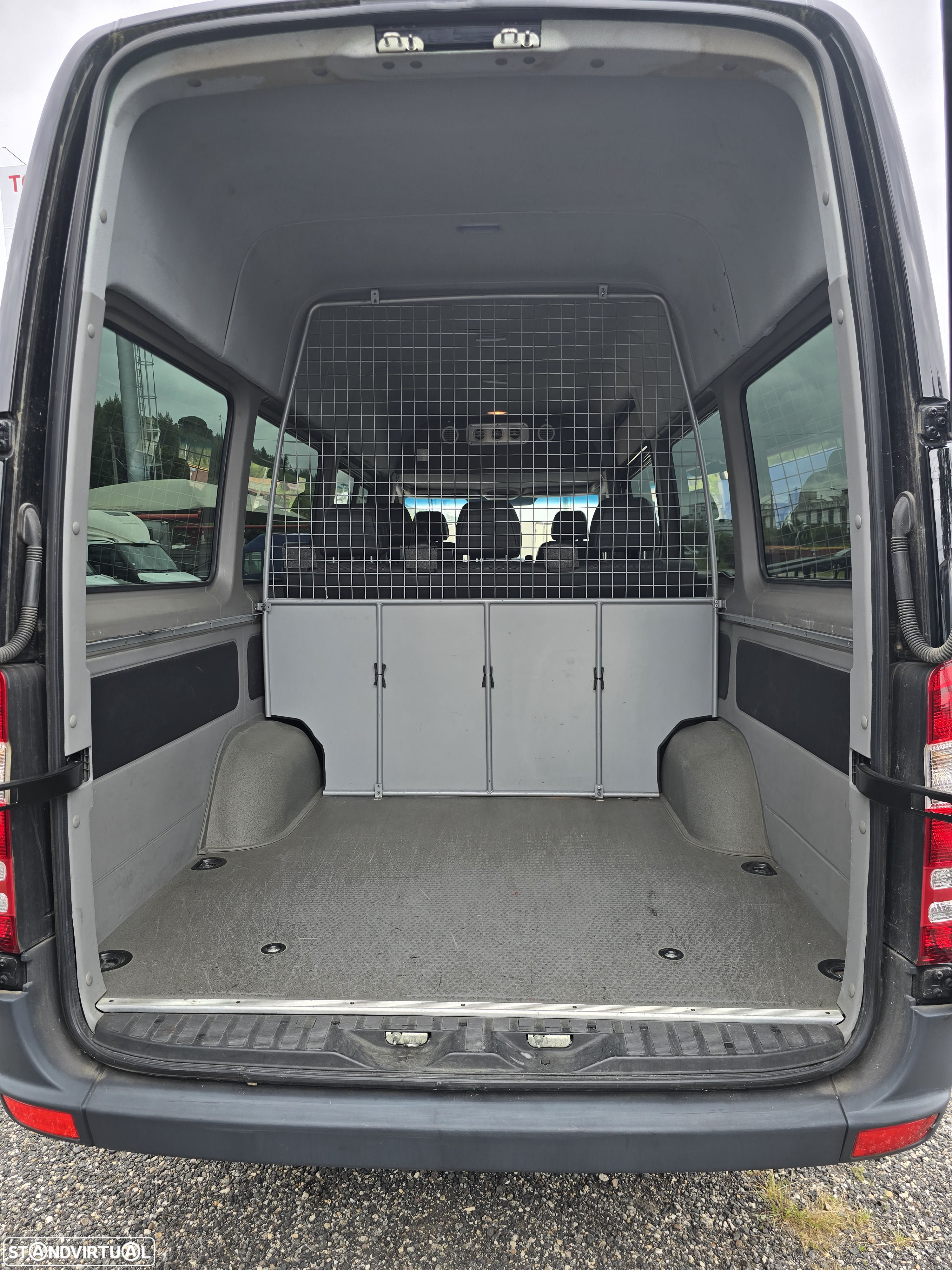 Mercedes-Benz Sprinter - 8